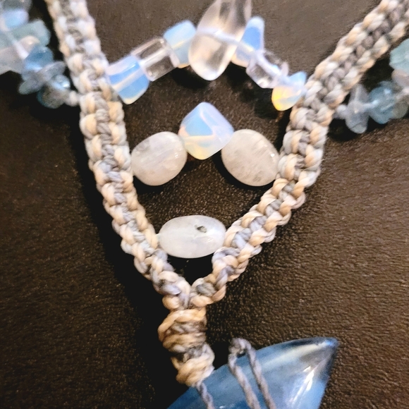 Macrame Aqua marine, Touramalated Moon stone, Apatite, & Blue Quartz neckalace. - Picture 5 of 8
